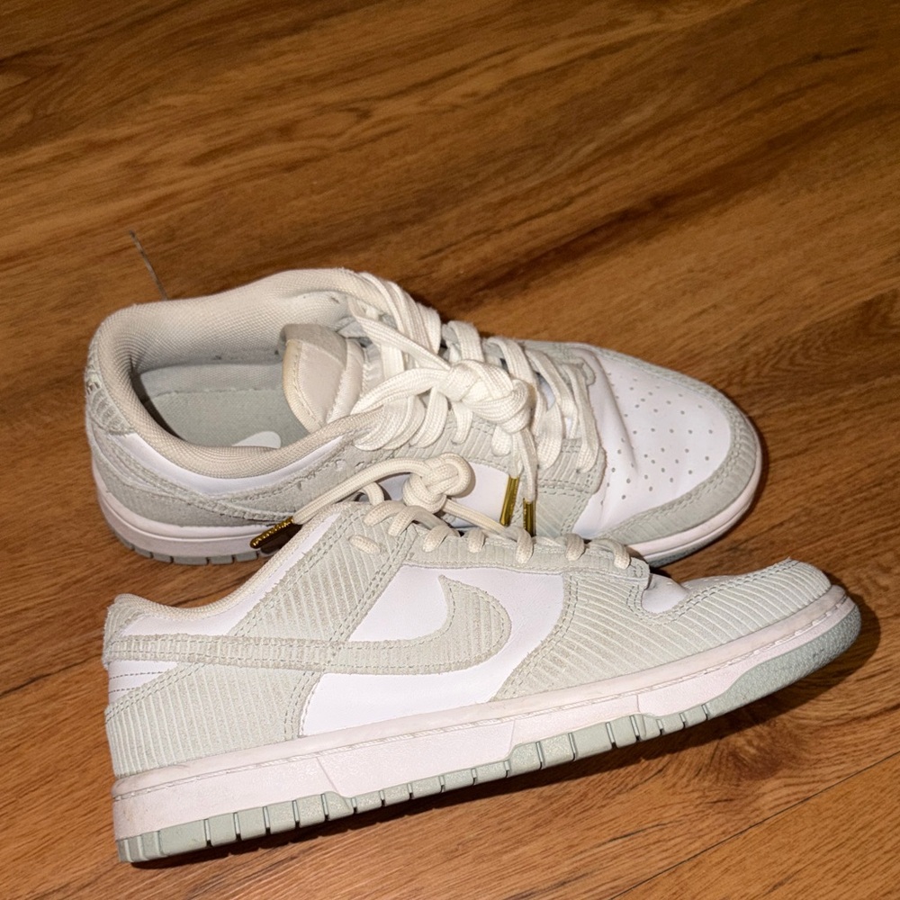 Nike Light Gray Corduroy Dunk